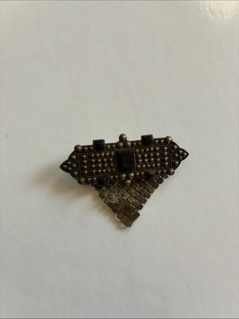 Vintage Art Deco Chain Mail Mesh Brass-Tone Brooch with Black Stones